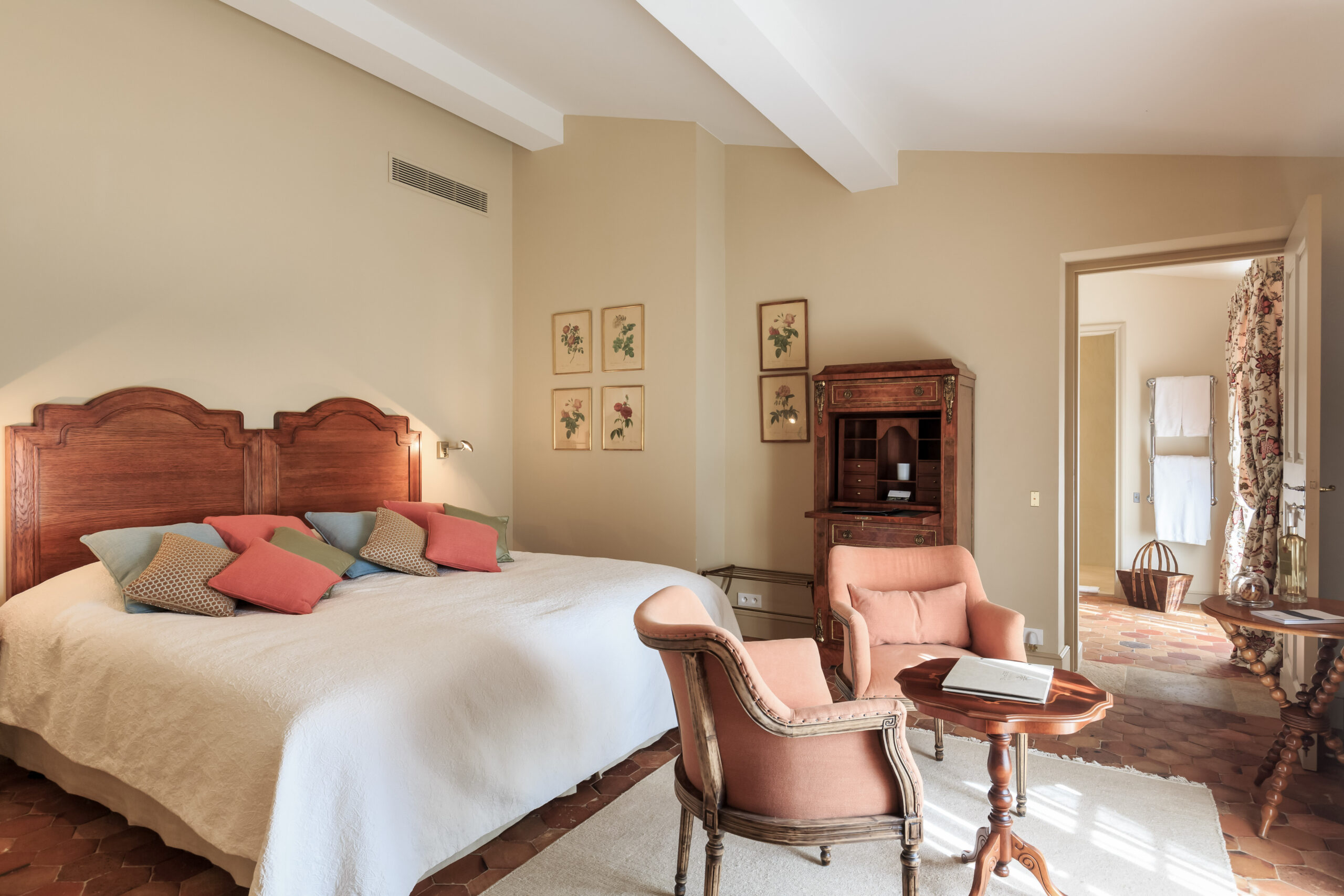hotel spa 5 mondes en provence